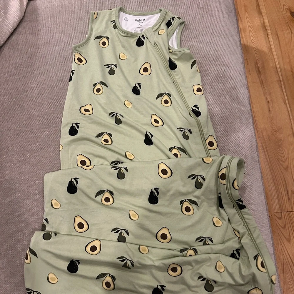 Kyte BABY Light Sage Avocado Print Sleep Sack